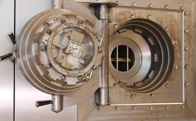 portugal, lisbon, money, museum, safe, locker, vault, gold, bar, deposit, safekeeping, storage, valuable, brown money, safe, safe, locker, locker, locker, locker, locker, vault, vault, vault
