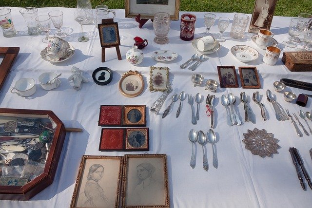 flea market, junk, antiques, sale, used trade, antique, second hand, kitsch, trinkets, silver, silver cutlery, silverware, old, auction, auction, auction, auction, auction, auction